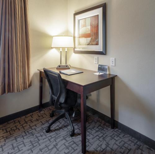 Φωτογραφία από το άλμπουμ του Cobblestone Inn & Suites - Durand σε Durand