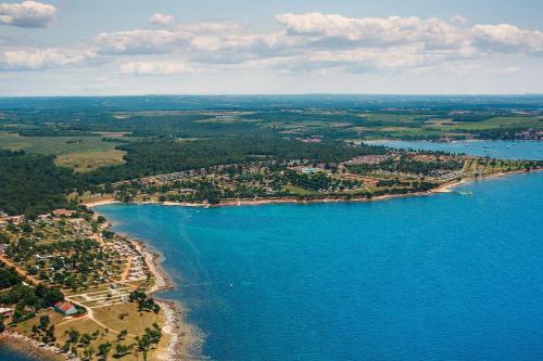 Imagen de la galería de Albatross Mobile Homes on Camping Park Umag, en Karigador
