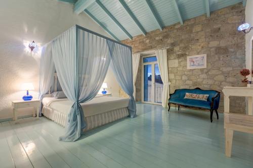 Postel nebo postele na pokoji v ubytování Beyazhan Hotel