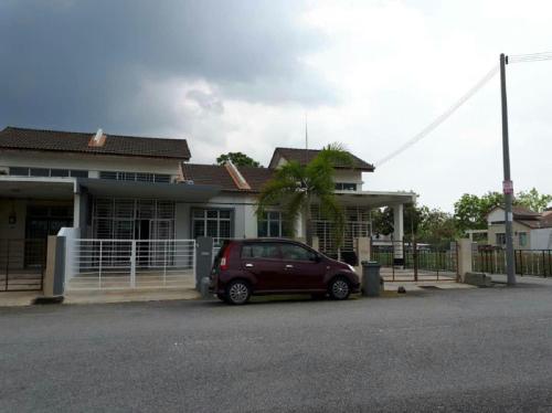 Gallery image of LindaNazri Homestay MITC Melaka in Malacca