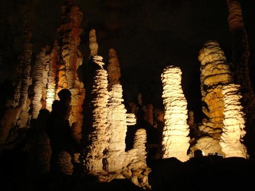 a view of a rock formation at night at Gite Bardelle in Orgnac-lʼAven