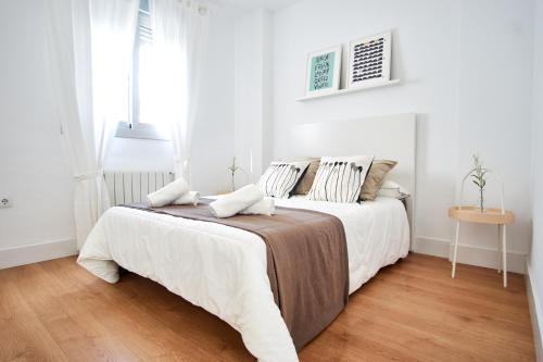 Virgen del Valle Deluxe Suite by Valcambre