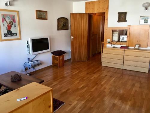 Gallery image of Cervinia On the slopes - I Dadi 603 B in Breuil-Cervinia