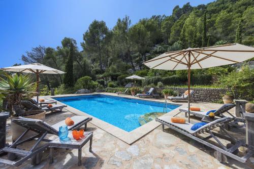 Can Punxa Dalt - Traditional Villa with Heatable Pool