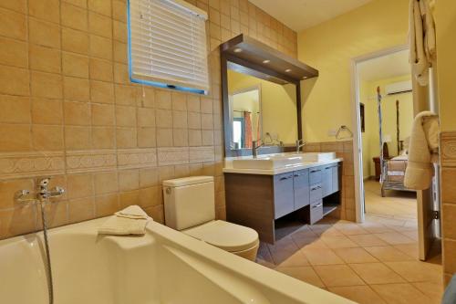 Ванна кімната в Aruba Dreams Villa