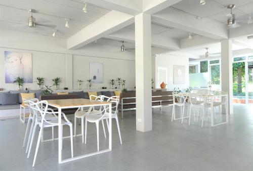 Restoran atau tempat lain untuk makan di Isara Khao Lak