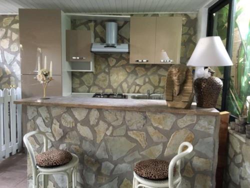 Η κουζίνα ή μικρή κουζίνα στο Dolce Vita casa vacanze