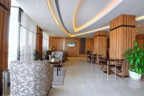 الفنار اوريس شقق مخدومه Auris Al Fanar Serviced apartments