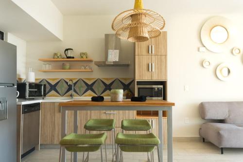 Dapur atau dapur kecil di Opal Suites Apartments