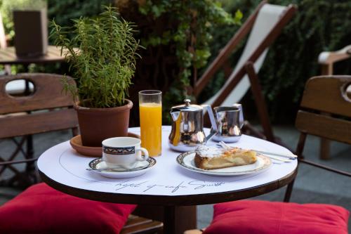 Gallery image of Hotel Suisse in Strasbourg