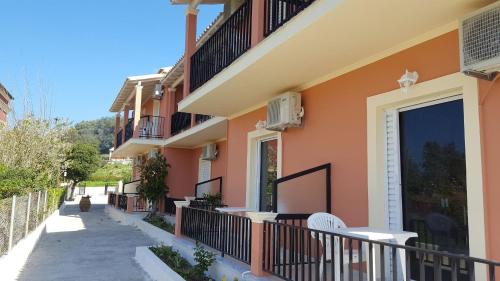 Arillas Dream Studios