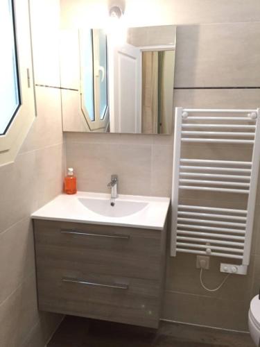 Bany a STUDIO DECO DESIGN, HYPER CALME