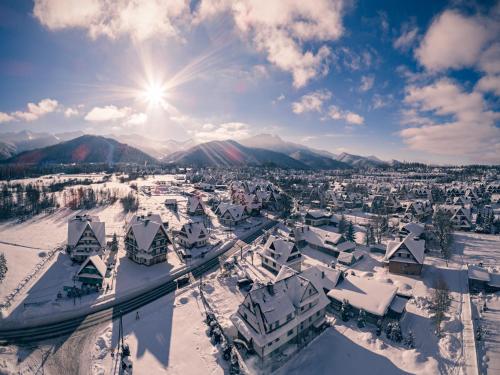 Willa Slavita - Pardałówka, pokoje 2- i 3- osobowe, parking