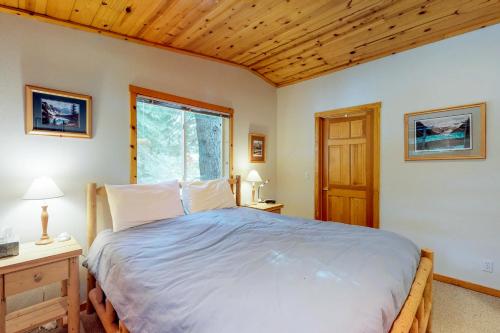 Gallery image of Happy Family Cozy Cabin in Truckee