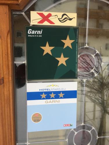 Πιστοποιητικό, βραβείο, πινακίδα ή έγγραφο που προβάλλεται στο Pension Praxmarer