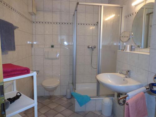 Ванна кімната в Haus am Weinberg 2
