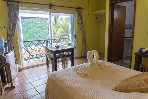 Sea Hawk Suites – Photos 5