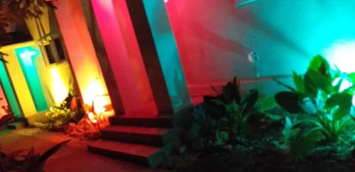 Giardino di BELL At The Airport Suites Adults Only - Free Airport Transportation