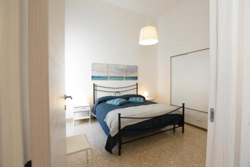 Lova arba lovos apgyvendinimo įstaigoje a casa di Annita