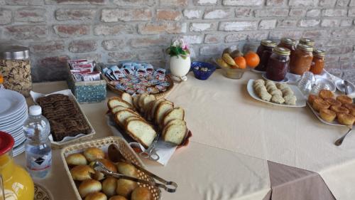 Еда / где поесть недалеко от фермерского дома