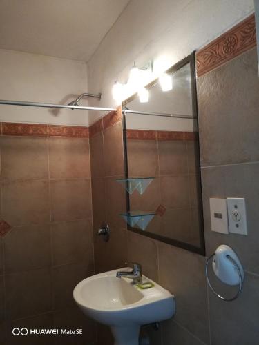Koupelna v ubytování Hotel Yeruti