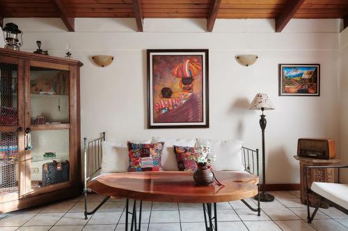 Gallery image of Dai Nonni Hotel in Guatemala