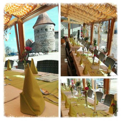 Restaurace v ubytování Gasthof Zur Burg