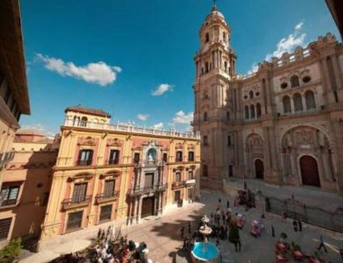 Family apartment Patio&Swimming pool in center Malaga