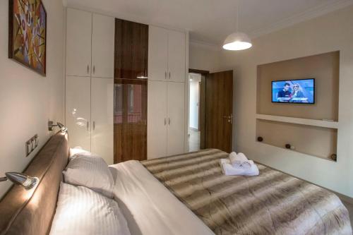 Spacious & convenient place near Acropolis Museum by GHH