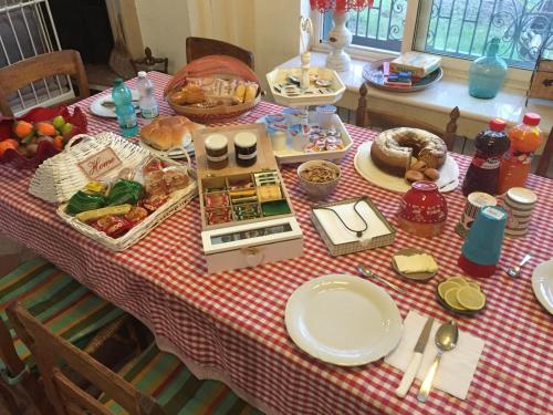 Jídlo v bed and breakfast nebo okolí