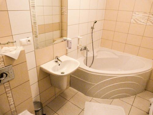 Kúpeľňa v ubytovaní ELITE HOTEL Nová Dubnica
