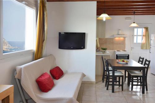Gallery image of Adonis Rooms in Kalo Livadi