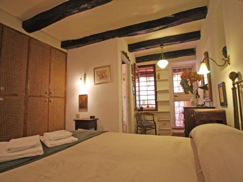 Terrace Apartment - Heart of Trastevere