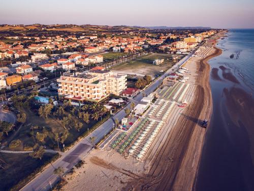 Ảnh trong thư viện ảnh của UNA HOTELS Imperial Beach Hotel ở Marotta
