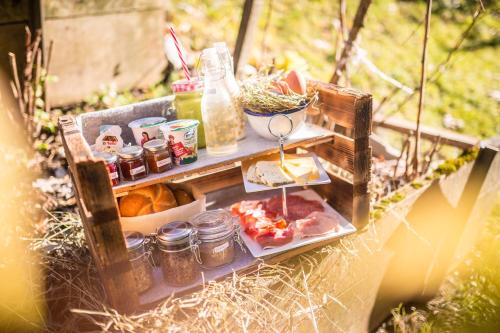 Jídlo v apartmánu nebo okolí