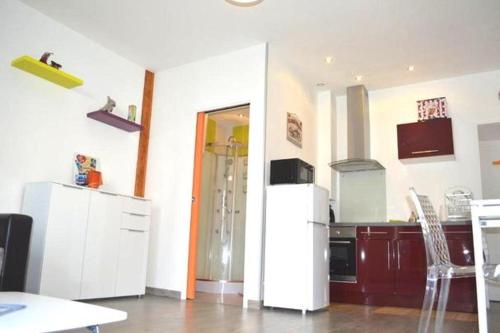 Photo de la galerie de l'établissement Grand studio au bord de l'eau, à Saint-Malo