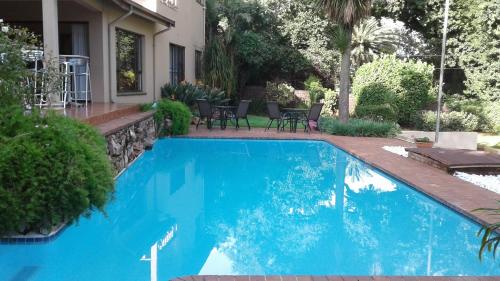 Πισίνα στο ή κοντά στο The Bedford View Guest House