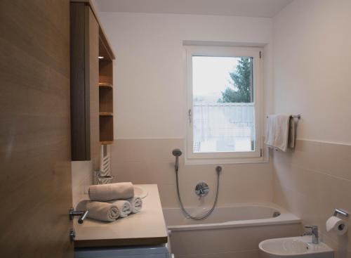 Ένα μπάνιο στο Appartment Waldrand