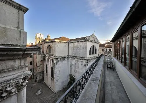 Al Theatro Palace photo 12