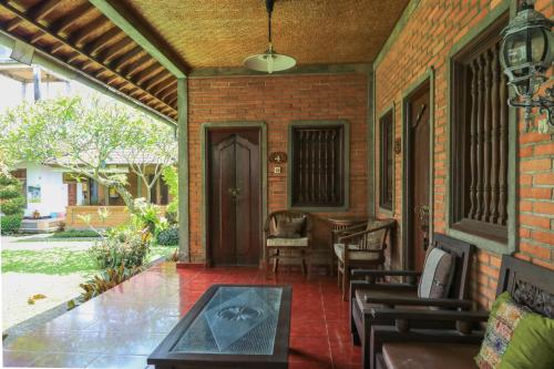 Zona de estar de Sunarta House Homestay