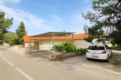Gallery image of Apartments Villa Steffi in Prizba