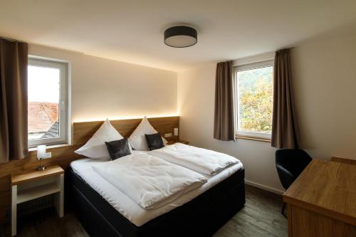 Cama o camas de una habitación en Gasthaus Dörsthof