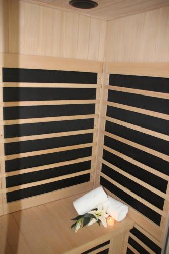 a room with black and white stripes on the wall at Quinta do Lago Country Club in Quinta do Lago