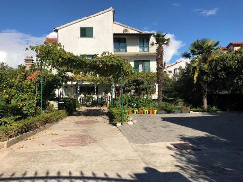 Apartmani Taradzic