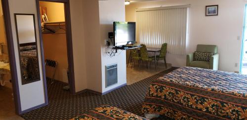 Gallery image of Westernaire Motel in Mesa