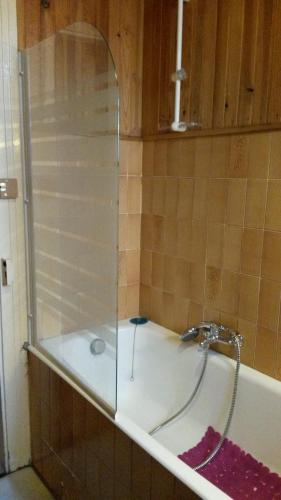 Un baño de Appartement Dettwiller