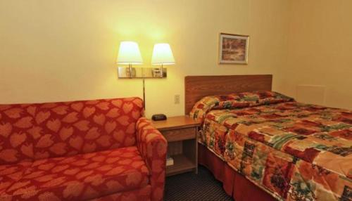 Burnsville Inn & Suites – Photos 3