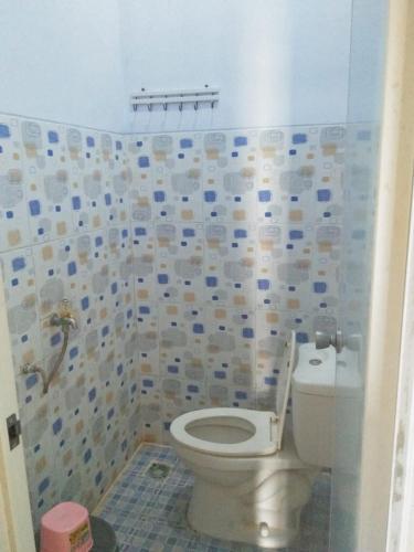 Koupelna v ubytování Penginapan Hotel Mangir Asri