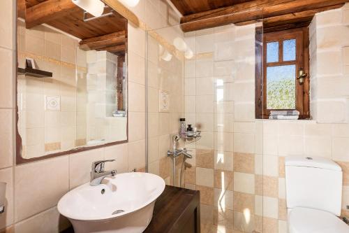 Kylpyhuone majoituspaikassa Villa Eleonas