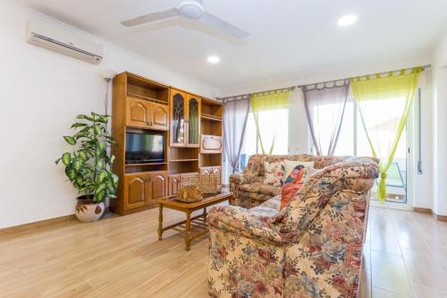 Edifício Rocha Vau Beach Apartment